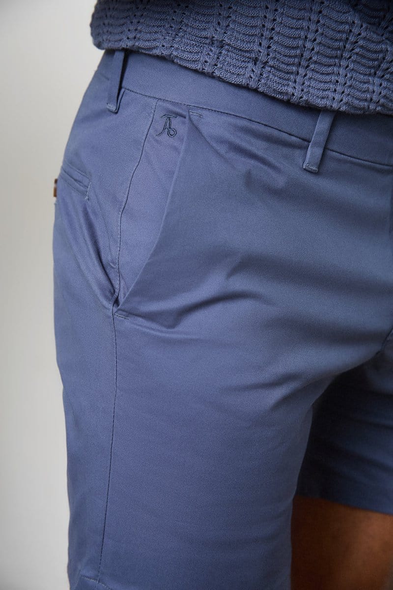 Muscle Fit Chino Shorts - Shorter Length in Airforce