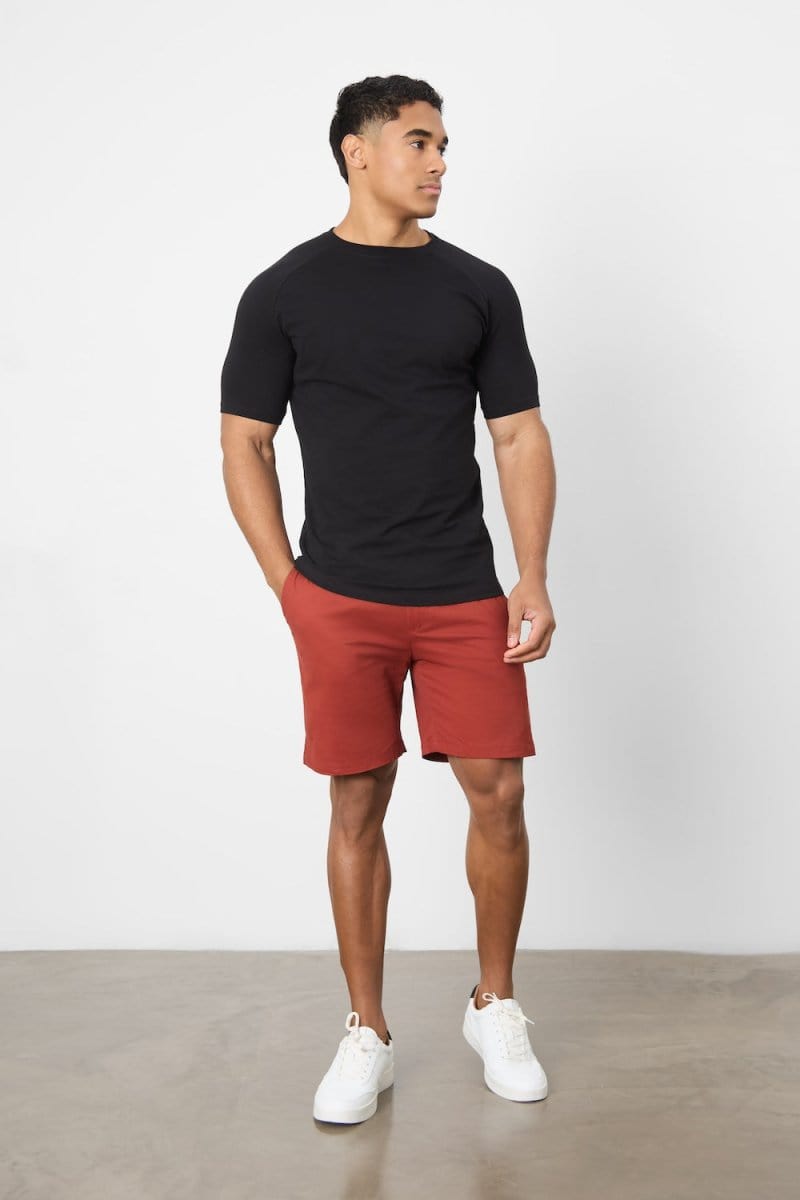 Muscle Fit Chino Shorts in Cinnamon