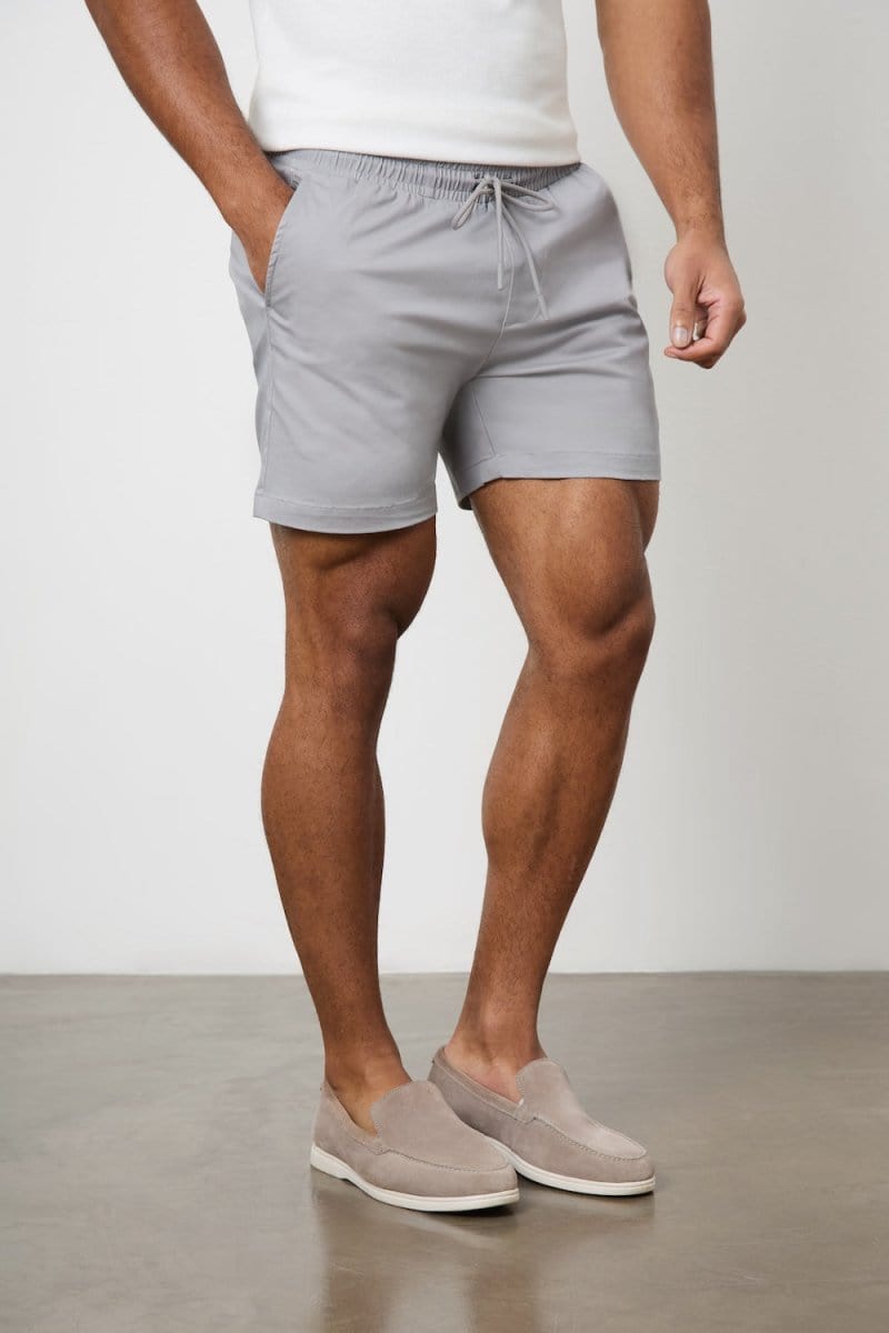 Muscle Fit Drawstring Chino Short - Shorter Length in Pale Grey