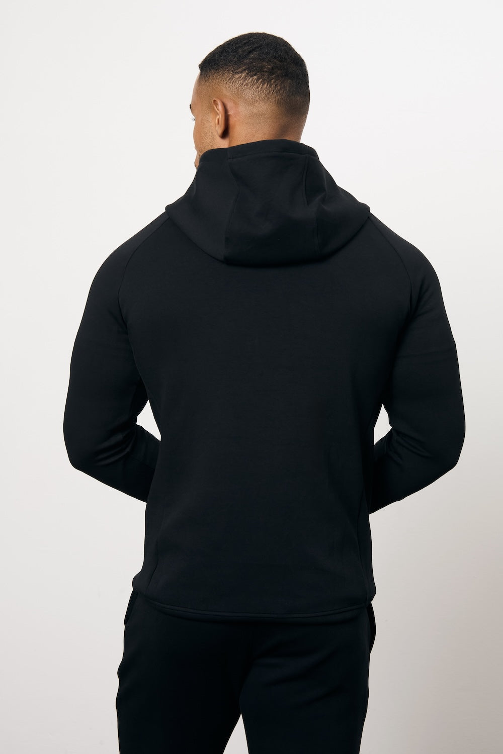 Interlock Hoodie Sweat in Black