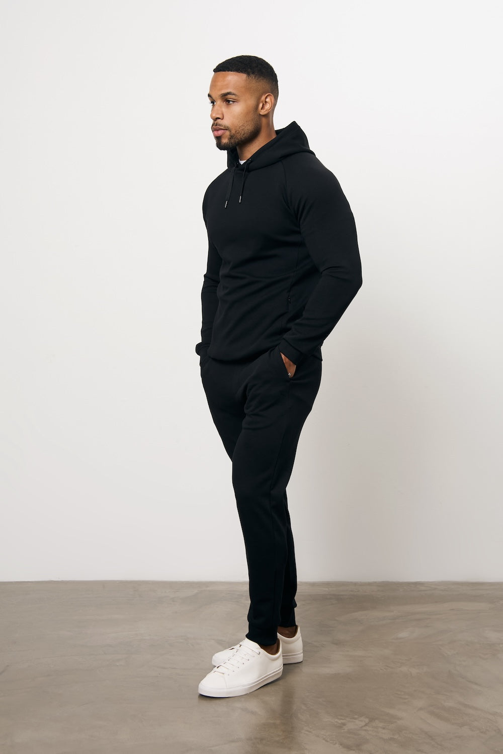 Interlock Hoodie Sweat in Black