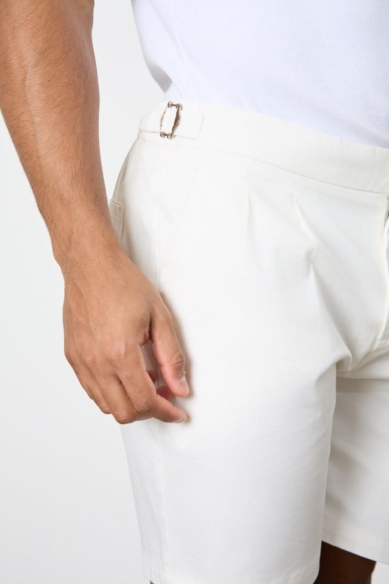 Smart Pleated Cotton Side Adjust Short in White